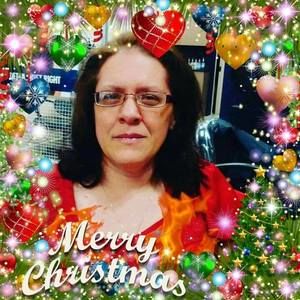 Meet your Posher, Deirdre